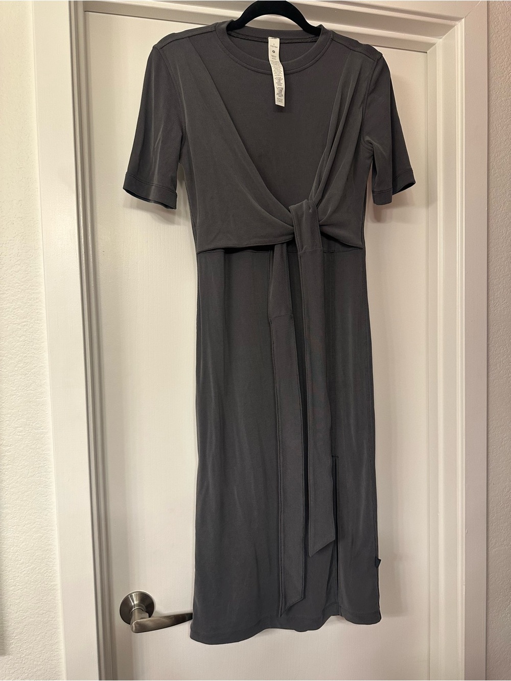 lululemon athletica Charcoal Tie-Front Short Sleeve Midi Dress